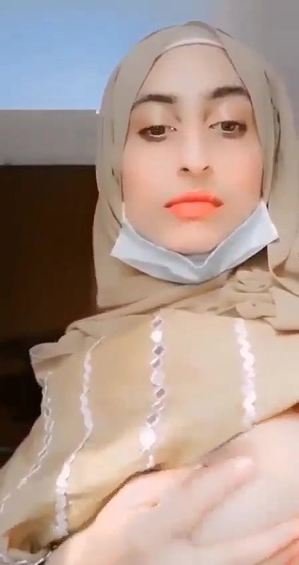 Bangladeshi sex hijab girl topless video making
