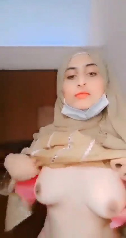 Bangladeshi sex hijab girl topless video making