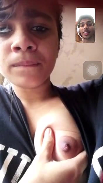 mallu girl boob show on video call to lover