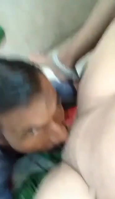 village mature aunty sex with electrician