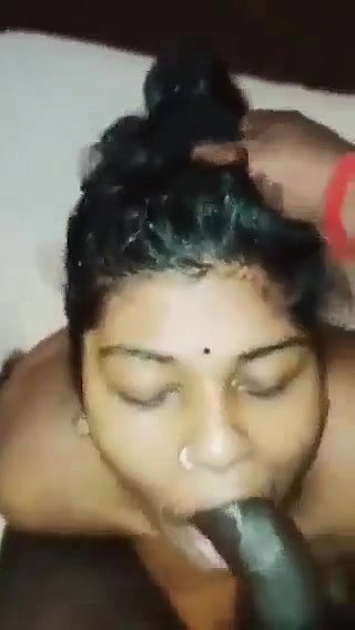 Chennai girl sucking dick in Tamil sex video
