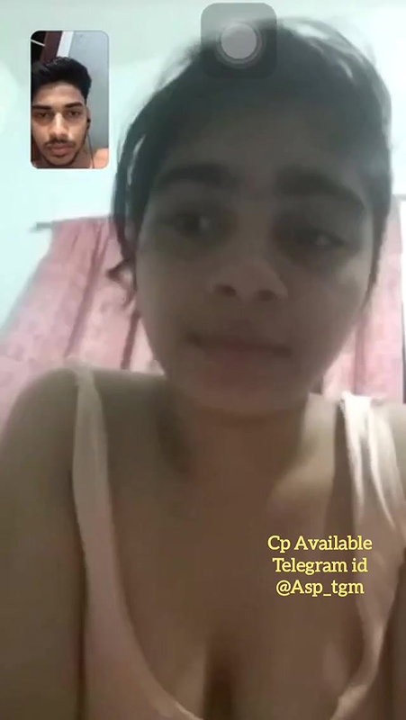 Desi Girl Ne Whatsapp Video Call Pe Boyfriend Ka Paani Nikal Diya
