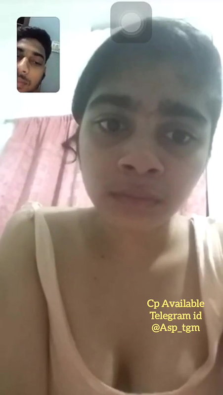 Desi Girl Ne Whatsapp Video Call Pe Boyfriend Ka Paani Nikal Diya