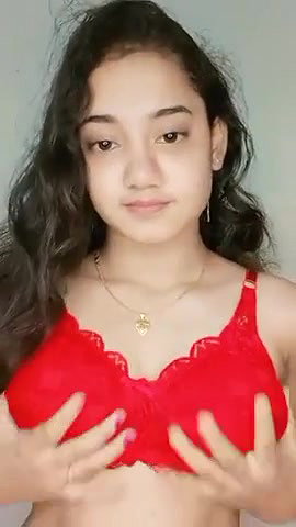 New update video of Indian college girl fingering