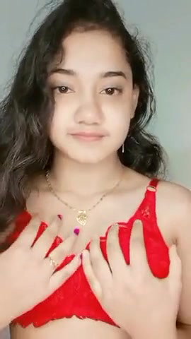 New update video of Indian college girl fingering
