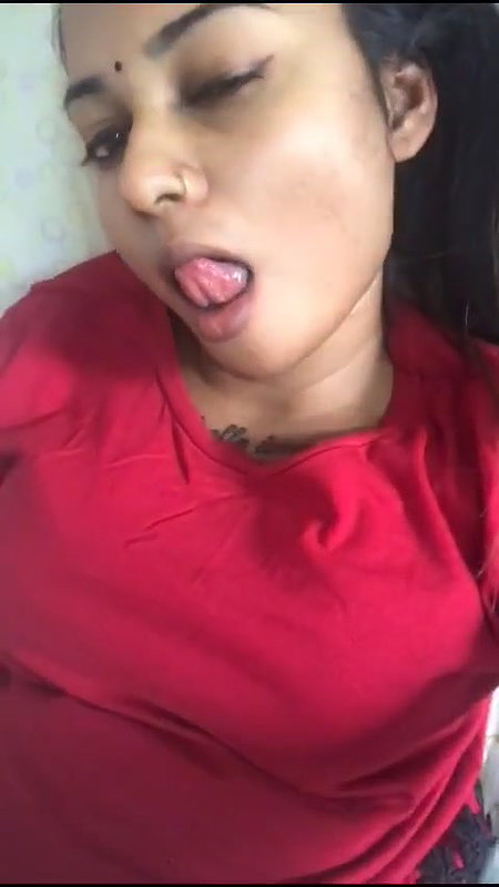Sexy Horny Tamil Girl Showing Asshole Fingering