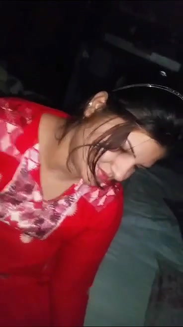 randi showing big boobs with Punjabi audio