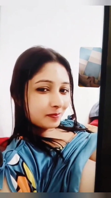 horny pussy masturbation by big boobs bhabhi