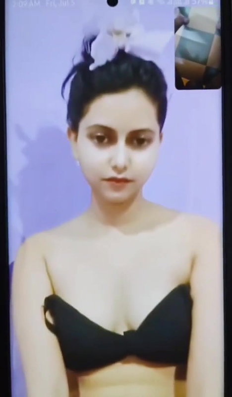 cute bhabhi boobs showing on video call viral MMS