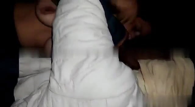 mature village bhabhi boob press and sucking MMS