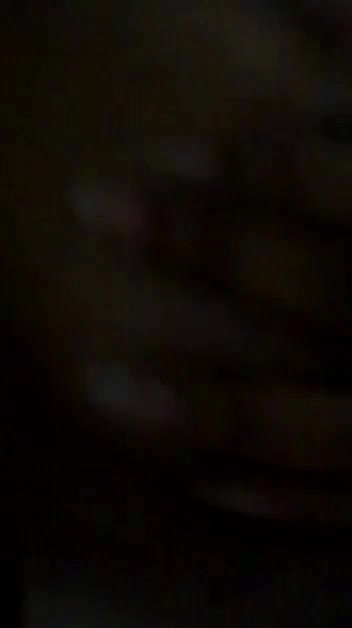 dildo masturbating girl in viral Srilankan sex
