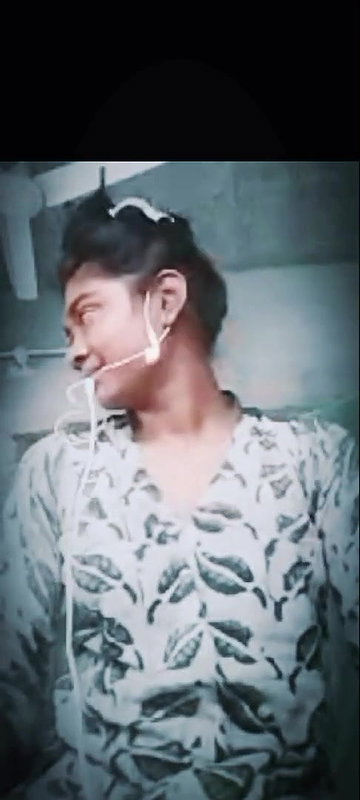 first time boob show of a hot Indian viral girl