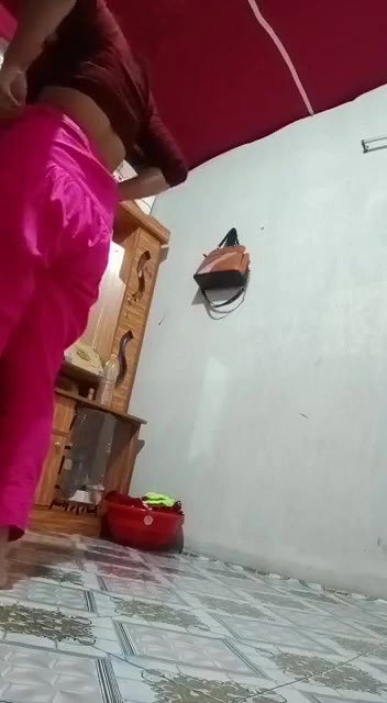 bhabhi dress changing desisex viral hot ass
