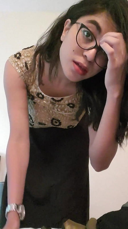 Indian maal stripping dresses and boobs show