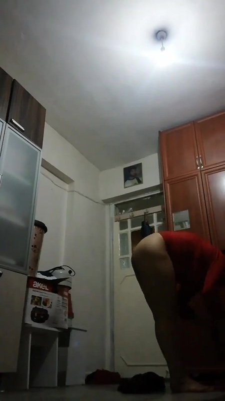 chubby aunty dress change on viral hidden sex