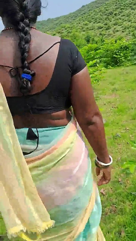 Desi randi outdoor sex naked with local guy