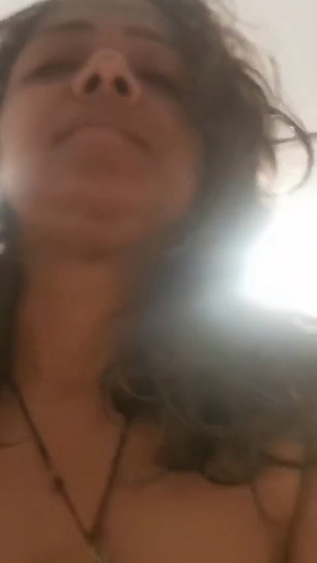 Gujarati girl fucking in hotel room Desi viral sex