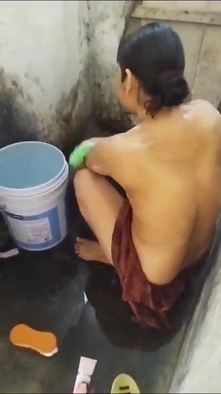 incest bhabhi nude bath caught on camera viral MMS