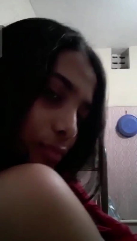 Bangladeshi girl boob press topless video making