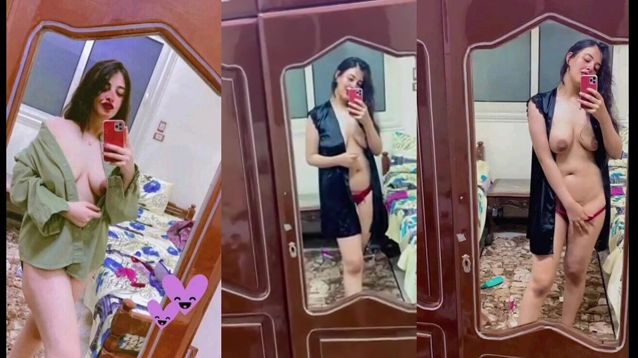 Sexy Girl Making Fully Nude Selfie Video For Bf
