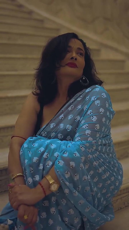 Kiran Rathore Dripping Nude Show MMS