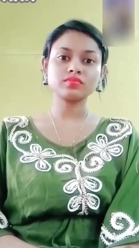 horny village Desi nude girl bushy pussy fingering
