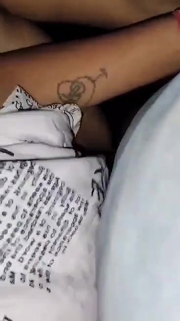Odia girl MMS sex with boyfriend showing pussy