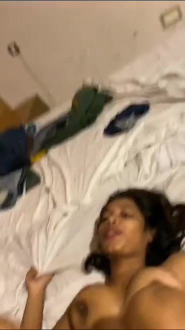 cute Odia girl viral xxx MMS sex in hotel room