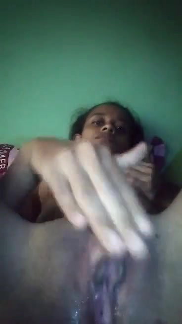 horny girl fingering wet pussy in Srilankan sex