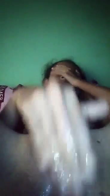 horny girl fingering wet pussy in Srilankan sex