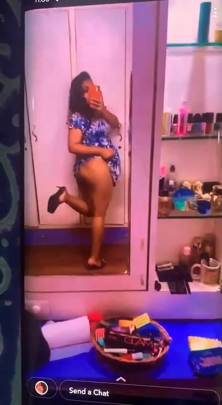 Snapchat girl showing big boobs viral leaked video