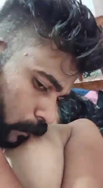 mallu hot wife nipple sucking and pussy licking