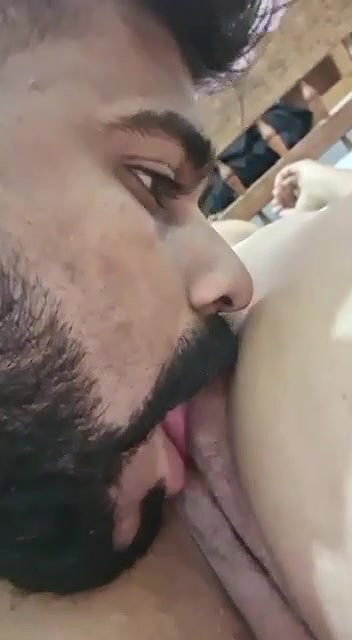 mallu hot wife nipple sucking and pussy licking