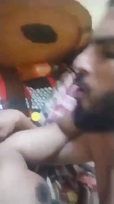 Telugu wife boob press and pussy fucking viral MMS
