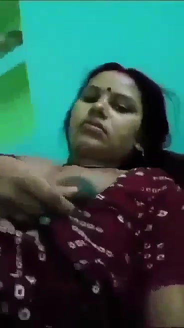 village aunty sex pussy and viral boobs show