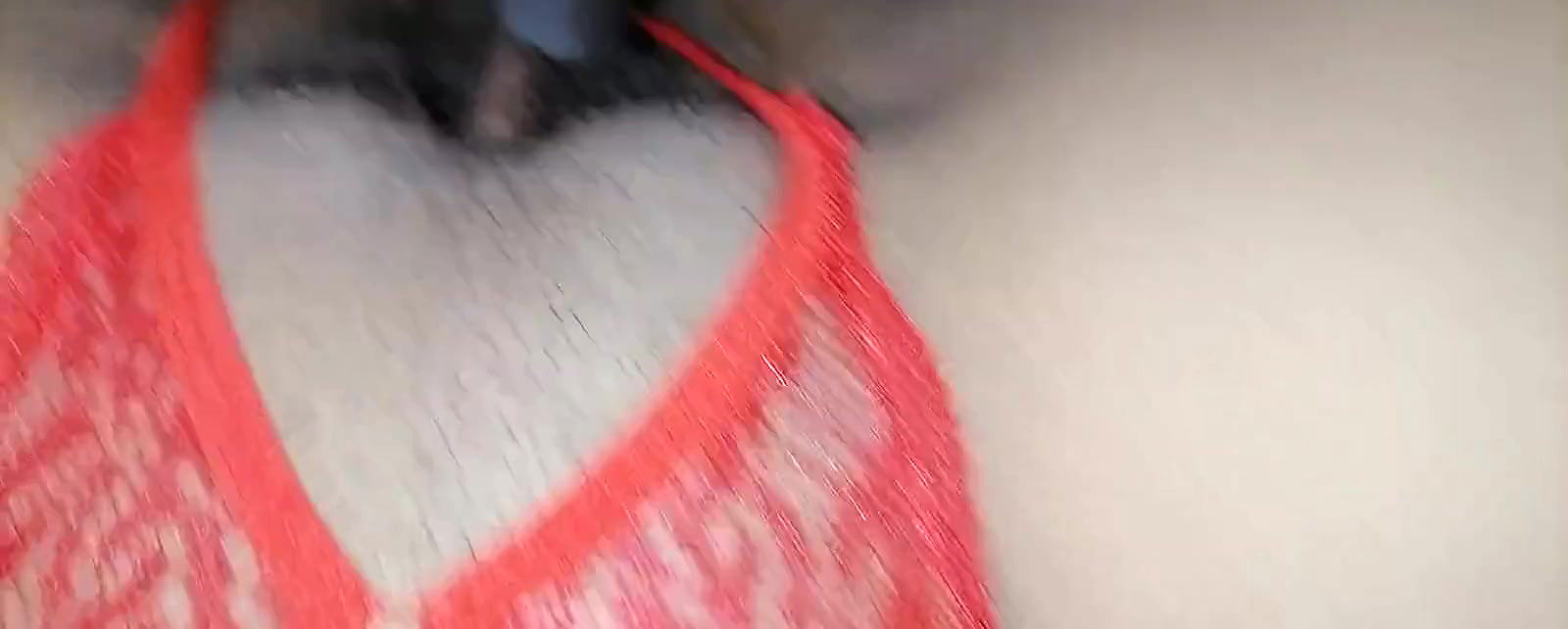 An actress shows her sensuality and sexual desire with her driver passionately fucking and licking her cunt in night