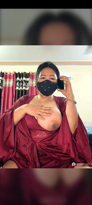 88pink 4 husband ko blinkit boy ke pass bhej nepali randi