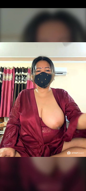 88pink 4 husband ko blinkit boy ke pass bhej nepali randi