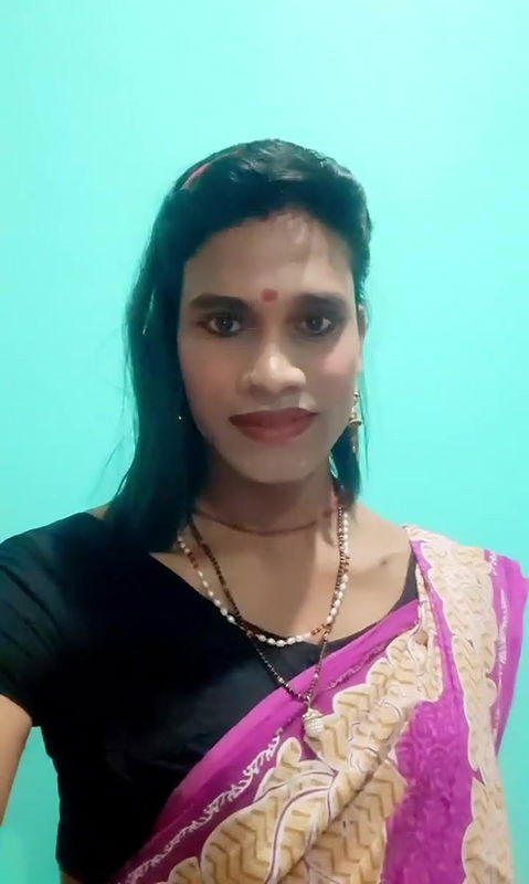 Bini, an Indian transwoman