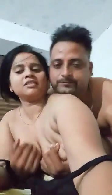 horny bhabhi boob press by lover viral sex