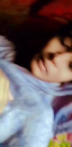 sexy girlfriend boobs show viral selfie clip