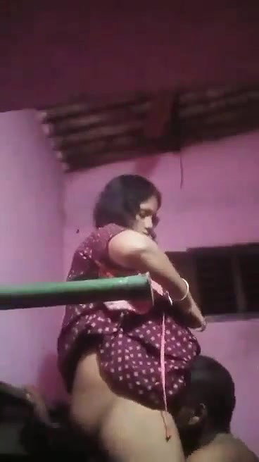 busty bhabhi pussy licking Indian sex mms