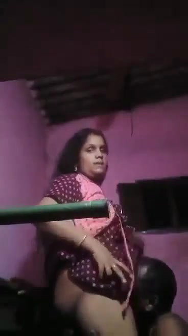 busty bhabhi pussy licking Indian sex mms