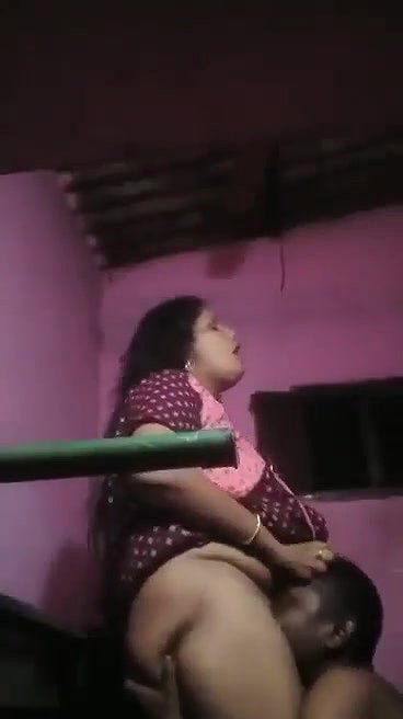 busty bhabhi pussy licking Indian sex mms