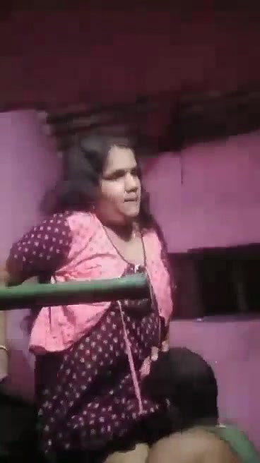 busty bhabhi pussy licking Indian sex mms