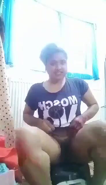 girlfriend showing pussy in bathroom fsi blogs