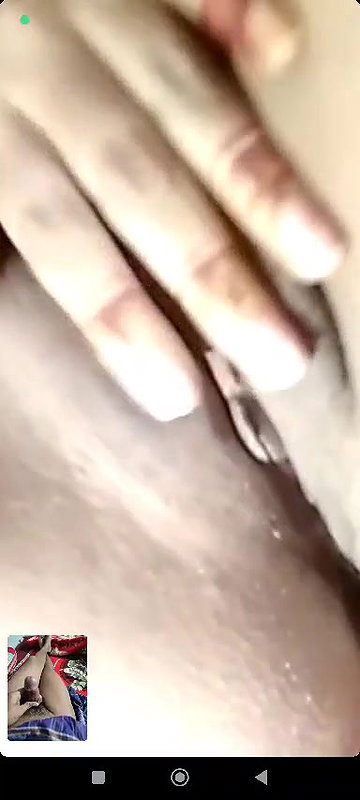 beautiful girl showing pussy on video call sex