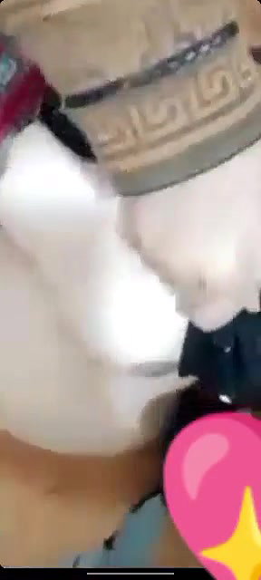 Pakistani girl video call showing her big boobs