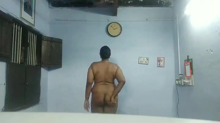 sex Tamil aunty naked huge boobs and armpits shown