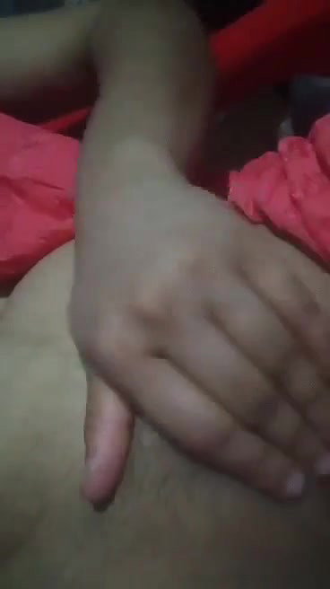 village girl sitting naked and desi fingering